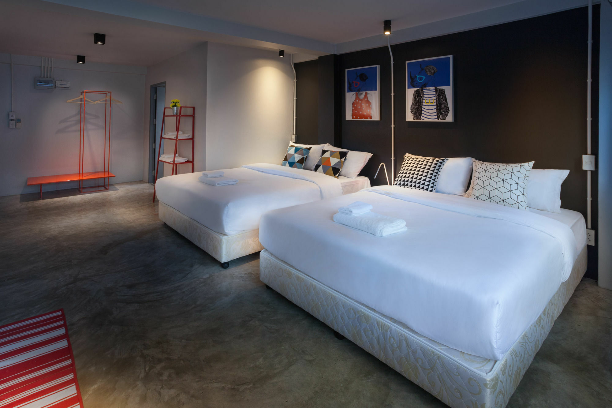 W1A Jomtien Hotel Екстериор снимка
