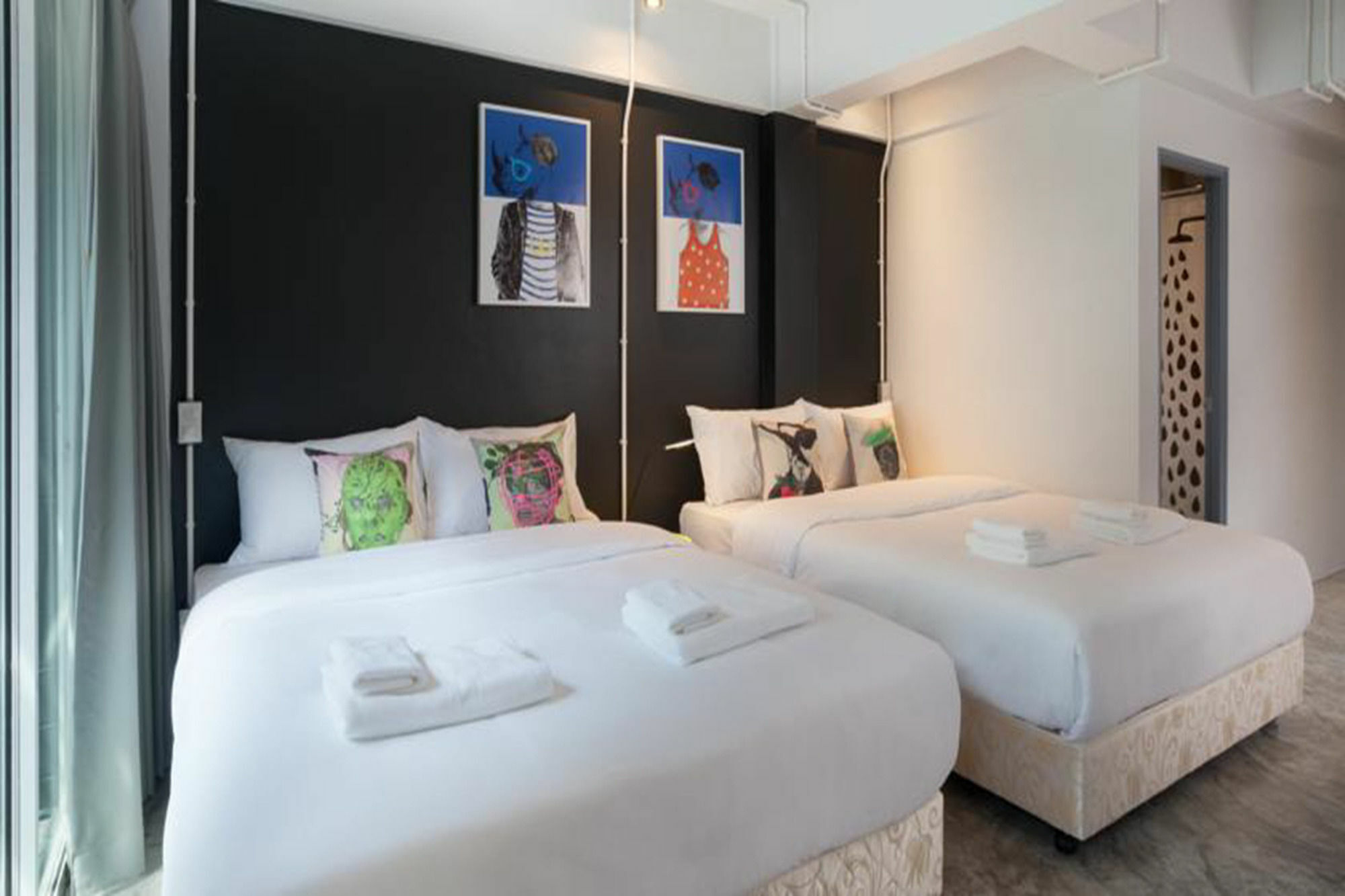 W1A Jomtien Hotel Екстериор снимка